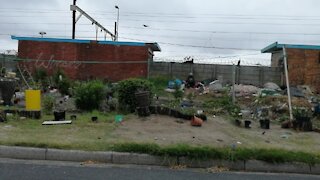 SOUTH AFRICA - Cape Town - Pollution around Lansdowne Station (Video) (ryA)