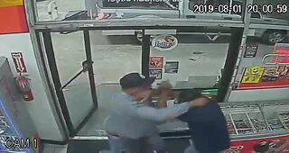 Suspect trashes convenience store, beats clerk
