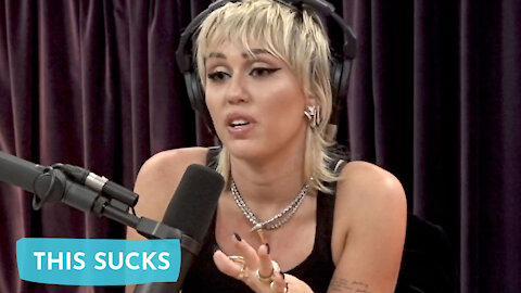 Miley Cyrus REVEALS Liam Hemsworth Divorce Details On The Joe Rogan Podcast!
