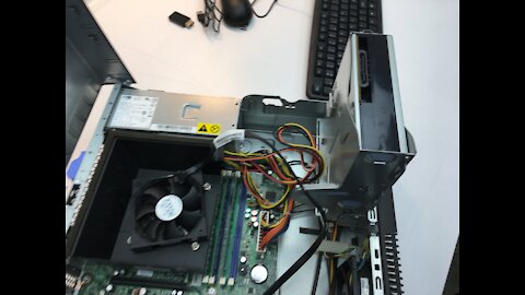 Lenovo Think Center M81 SFF Desktop Computer How to Open Up Case Take Apart eject Remove