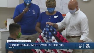 Brian Mast meets with students in Jupiter