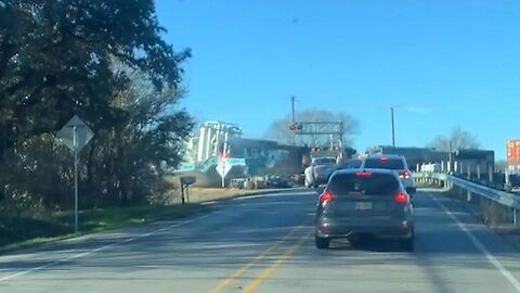 Train DERAILS after colliding with 18-wheeler stuck on tracks