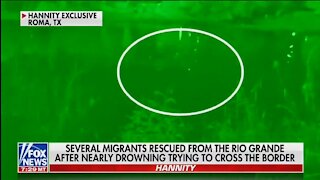 Mirgants Illegally Crossing Rio Grande River Into U.S Scream 'I'm Drowning'
