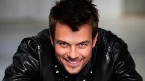Josh Duhamel who saw Transformes in all seasons you know very well who this cat is