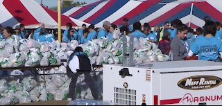 Rescue Mission Las Vegas' annual turkey giveaway