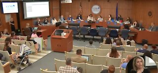 Parents call on CCSD leaders to end mask requirement