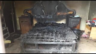 SOUTH AFRICA - Durban - 4 children burnt to death (Video) (NdW)