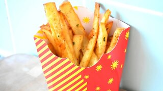 How To Make French Fries? Granny's Kitchen Recipes | Cum Să Faci Cartofi Prăjiți ?