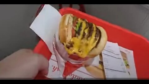 🍔Food Challenge: Animal Style 4X4 @In & Out 🍔