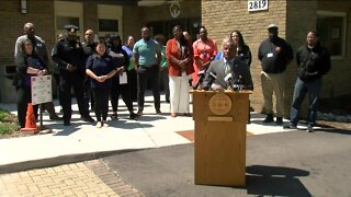 Milwaukee leaders, agencies highlight positive summer services for young people