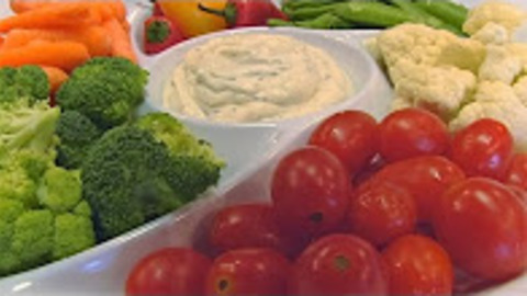 Betty's easy Italian dip with vegetables