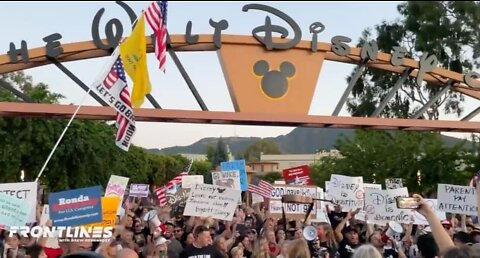 "Boycott Disney" - Thousands Appear at Disney Land Gate to Protest 'Grooming'