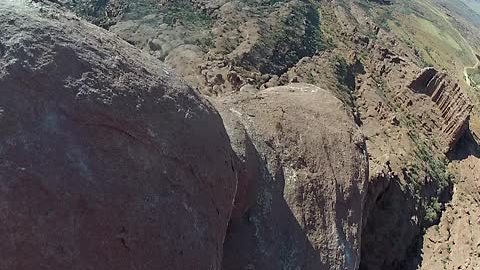 Terrifying climb up 300 foot sandstone tower in Utah
