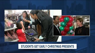 Waukesha students get early Christmas presidents from Carroll University