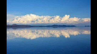Uyuni: drone filma la bellezza del più grande deserto di sale del mondo