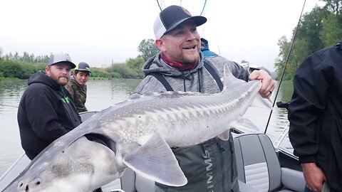 Columbia River Keeper Sturgeon Fishing | Addicted Life Ep. #10