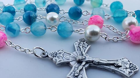 Pray the Rosary Live #158 - Joyful Mysteries
