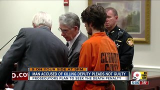 Man accused of killing deputy pleads not guilty