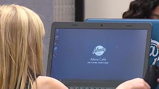 Las Vegas girls camp teaching young women about technology