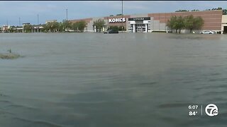 Drivers stranded in flood water