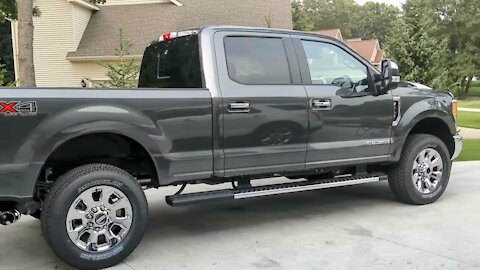 20 ANNOYING & AWESOME FEATURES ON FORD SUPER DUTY TRUCKS!