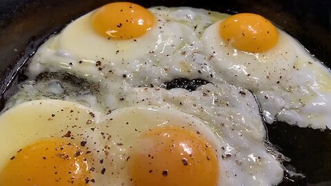 🥚🥚🥚Eggs fried yolk 🥚🥚🥚