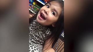 Precious Little Girl Has Trouble Pronouncing "Diary"