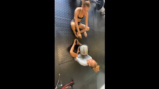 Exercise Technique #19 Medicine Ball: Handoff Transition