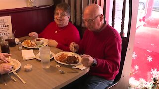 Canal Street Diner begs people to wear a mask