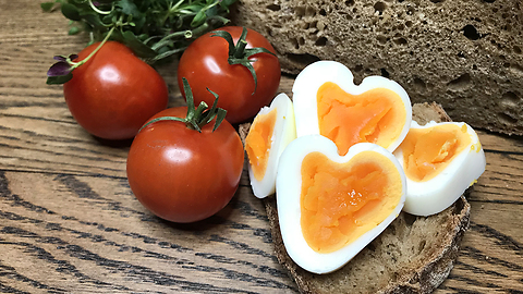 How to make a heart shaped egg for Valentine's Day