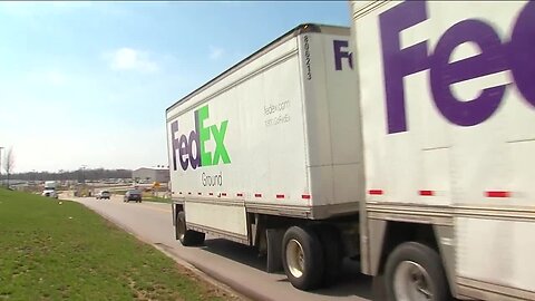 FedEx Employee
