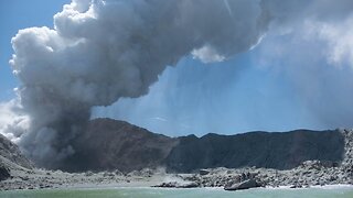 5 Killed After Volcano Erupts On New Zealand Island