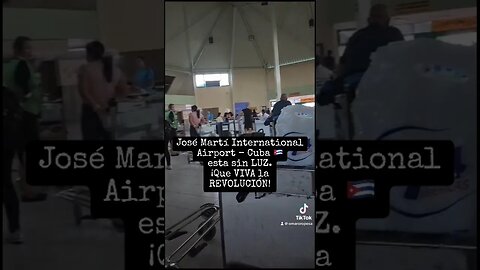 🔴 José Martí International Airport - #Cuba 🇨🇺 esta sin LUZ. ¡Que VIVA la REVOLUCIÓN! 😱 #shorts