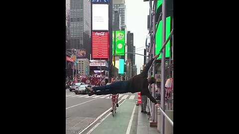 INSANE HUMAN FLAG (CALISTHENICS)