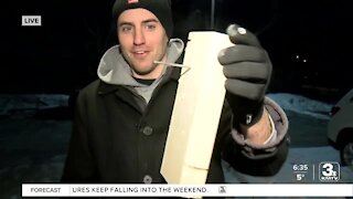 Cold weather experiment: Frozen banana hammer