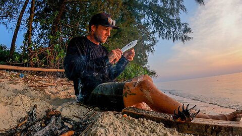 12 hours ON A TROPICAL ISLAND... Catch and cook on the open fire