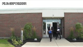 Williamsville school superintendent's paid leave