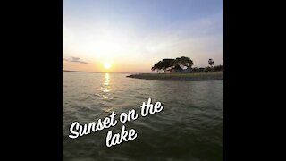 360 Sunset on the lake