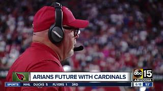 Is the Cardinals' coach retiring?