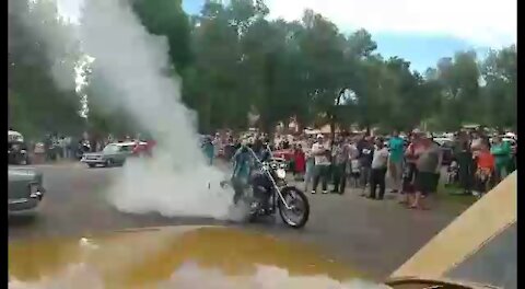 Harley Car Rally Burnout