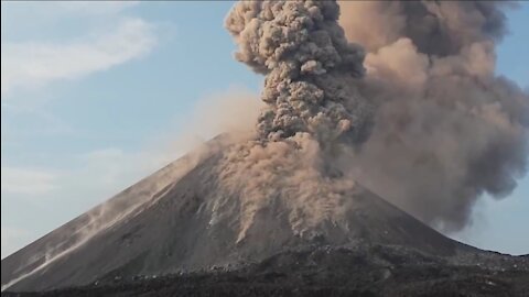 Spectacular Volcano Eruption Footage ; Crazy Huge Explotion