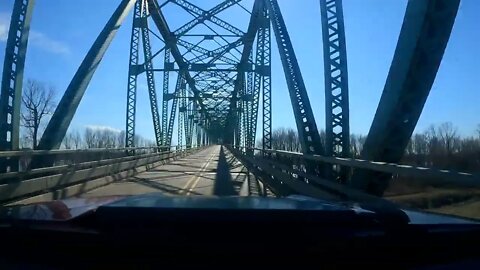 Scary Cairo Ohio & Mississippi River Bridges