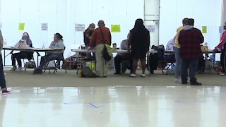 Voting moving along smoothly in Green Bay