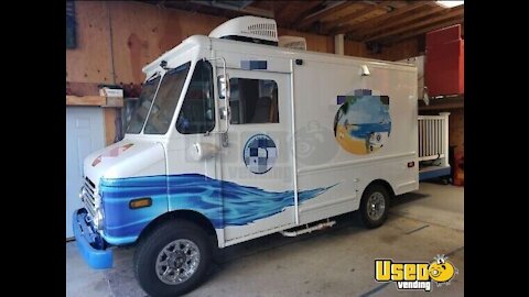 Licensed Ford E-350 Grumman Olson Soft Serve Ice Cream Truck for Sale in Michigan