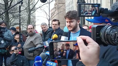 From the Trump Rally/Press Conference inside Collect Pond Park outside @ManhattanDA. 3/20/23 NYRRC