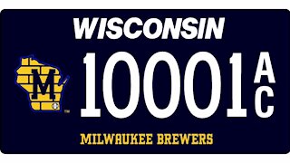 New Wisconsin Brewers plates