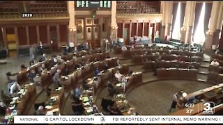 What are Iowa lawmakers discussing this legislative session?
