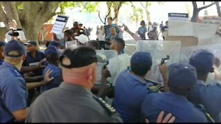 SOUTH AFRICA - Cape Town - Unite Behind protested outside Cape Town central station during President Cyril Ramaphosa’s visit (Video) (ReW)