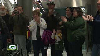 Fans wish Packers good luck as they head to San Francisco