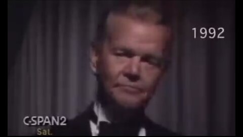 AMERICA BROADCAST LEGEND👨‍💼🎙️🇺🇸📻🏅RADIO TALK HOST PAUL HARVEY🎬🎤📻💫